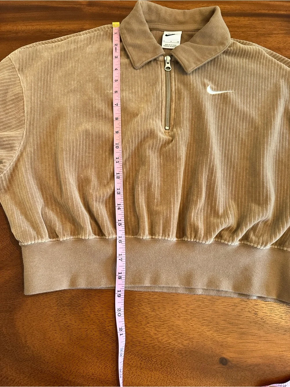Nike Womens Sporty Cropped Corduroy Velour Half-Zip Sweatshirt - Tan Size Small
